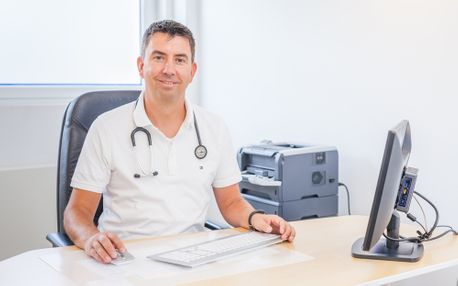 Dr. med. Andreas Kämper